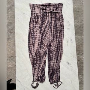 Onzie Gypsy Yoga Jogger